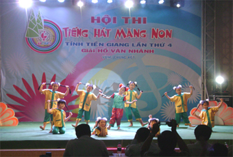 Hội thi Tiếng hát Măng non tỉnh Tiền Giang lần thứ 4 năm 2013 – giải Hồ Văn Nhánh vào vòng chung kết Hội thi Tiếng hát Măng non tỉnh Tiền Giang lần thứ 4 năm 2013 – giải Hồ Văn Nhánh vào vòng chung kết