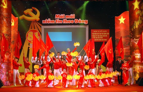 Hà Nội: Nhiều hoạt động kỷ niệm 85 năm Ngày thành lập Đảng  Hà Nội: Nhiều hoạt động kỷ niệm 85 năm Ngày thành lập Đảng