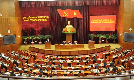 Đảng Cộng sản Việt Nam kiên định mục tiêu độc lập dân tộc và CNXH Đảng Cộng sản Việt Nam kiên định mục tiêu độc lập dân tộc và CNXH