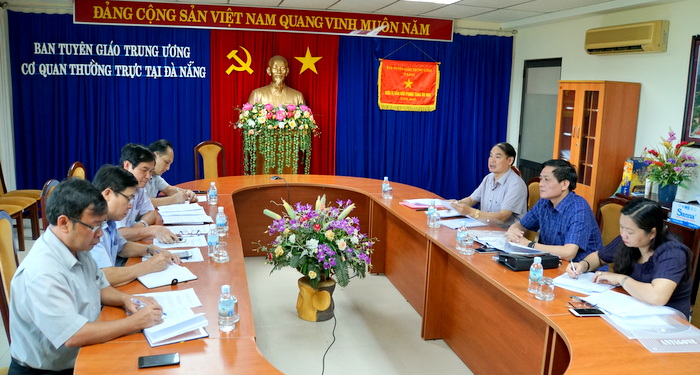 Tiếp tục nâng cao chất lượng, hiệu quả công tác xây dựng Đảng