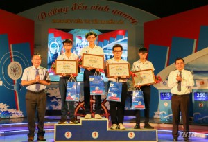 Nam sinh THPT Chợ Gạo giành chiếc vé thứ 2 vào Chung kết năm Đường đến vinh quang  