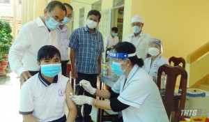 Tiền Giang có hơn 1.700 trẻ từ 5 đến dưới 12 tuổi được tiêm vắc-xin Covid-19