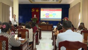Phường Mỹ Tho tập huấn chuyển đổi số cho cán bộ khu phố và Đội hỗ trợ phản ứng nhanh